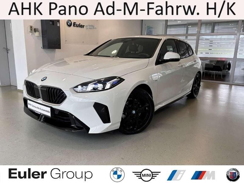 Alpinweiss iii Gebraucht 2024 BMW 120 M Sport Kleinwagen | 34.533 € (Fairer Preis) - Bild 1/4