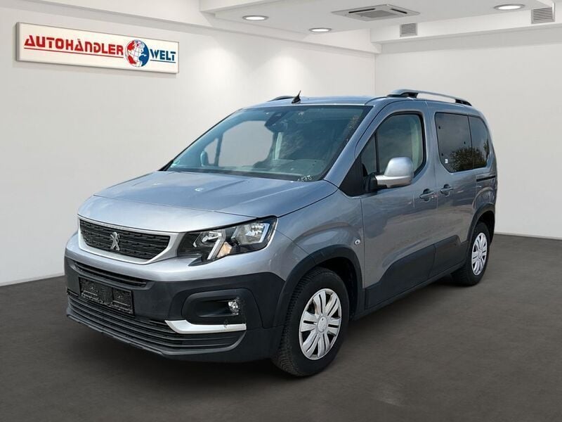 Grau Gebraucht 2018 Peugeot Rifter Van / Kleinbus | 12.199 € (Superpreis) - Bild 1/3