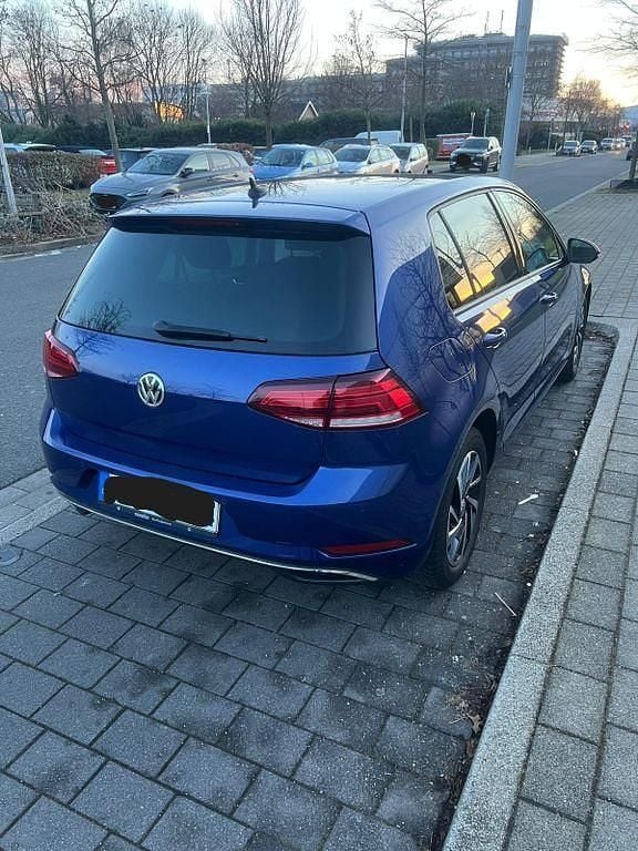 Gebraucht VW Golf VII Join 150 PS (110 kW) 2018 Blau Limousine