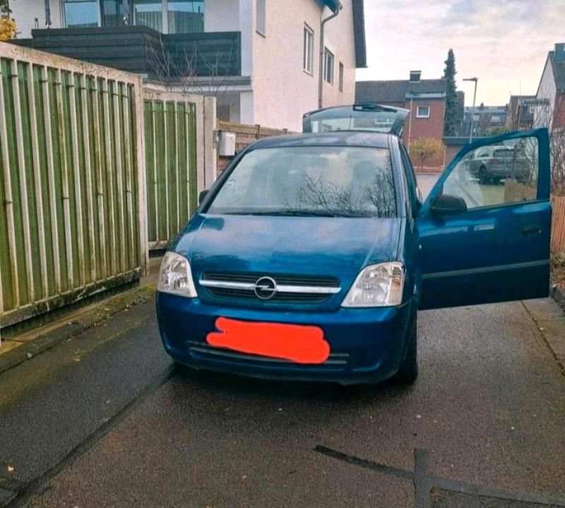 Second-hand Opel Astra 105 CP (77 kW) 2006 Albastru Monovolum