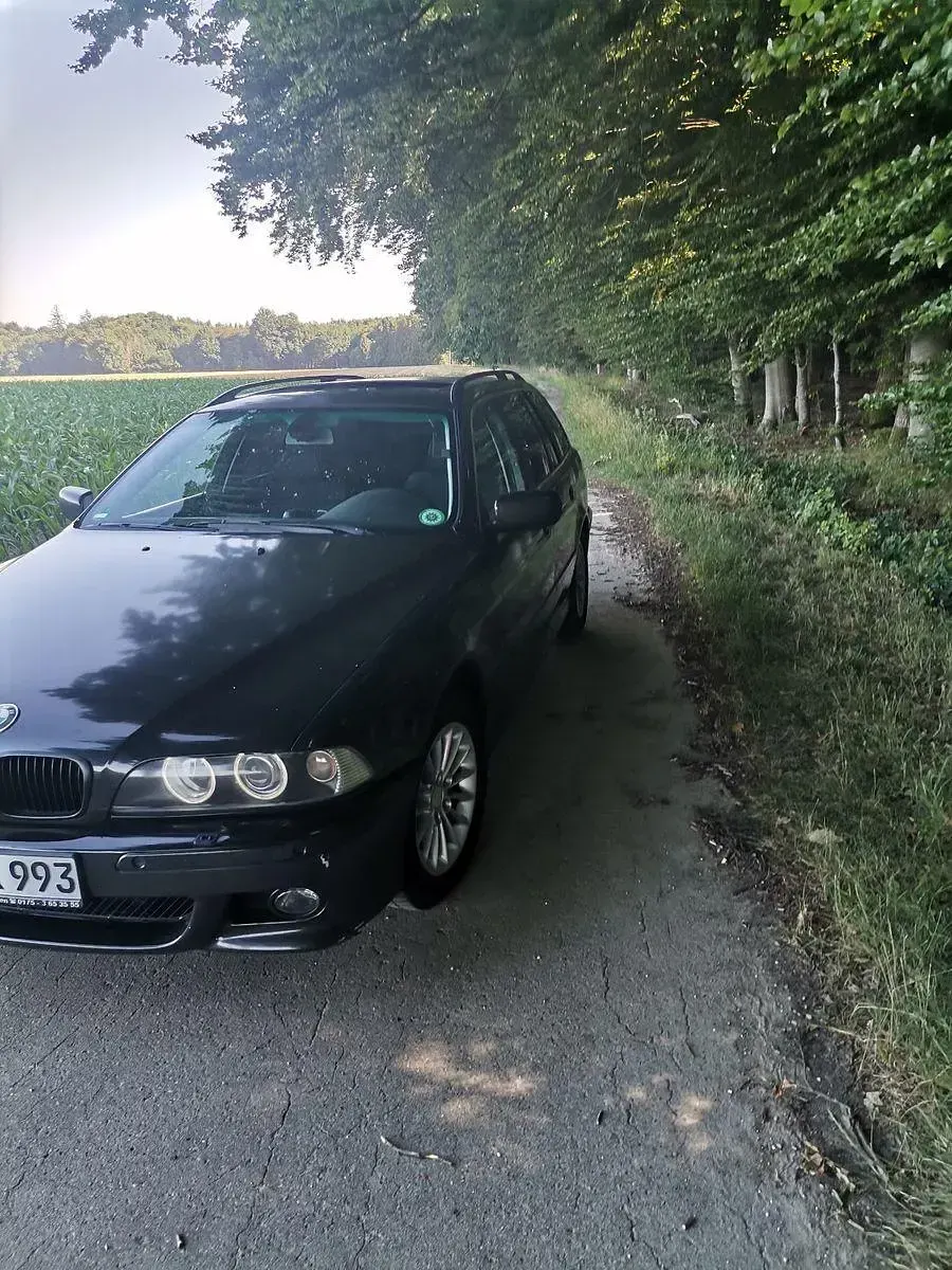 Gebraucht BMW 520 Exclusive 170 PS (125 kW) 2003 Schwarz Kombi
