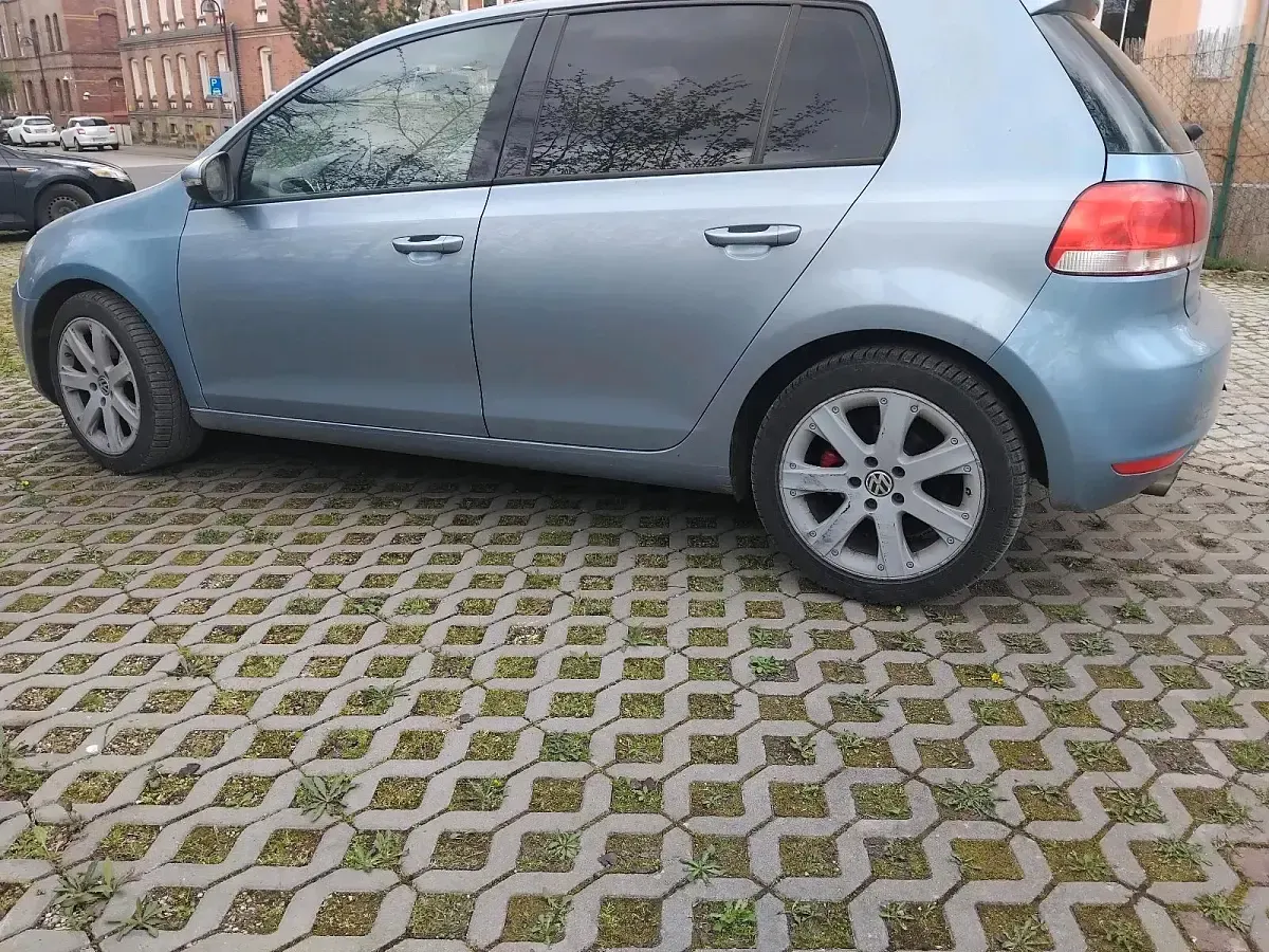Gebraucht VW Golf VI 122 PS (89 kW) 2009 Kleinwagen