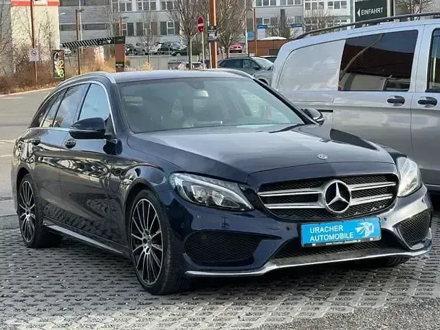 Gebraucht Mercedes C250 AMG line 211 PS (155 kW) 2017 Blau Kombi