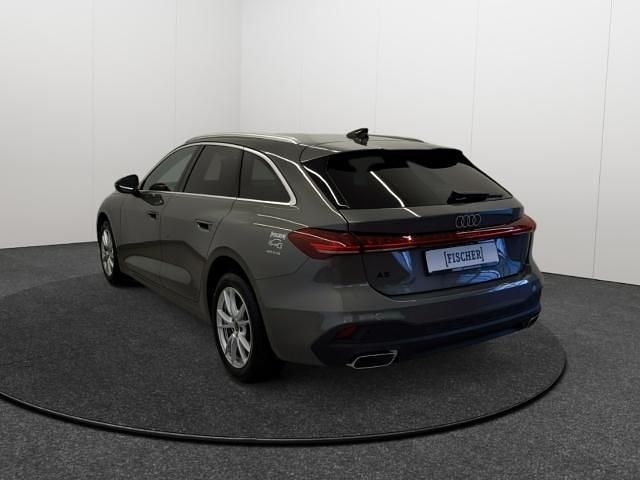Gebraucht Audi A5 Ambiente 150 PS (110 kW) 2025 Chronosgrau metallic Kombi