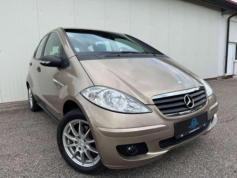 Beige Gebraucht 2005 Mercedes A150 Classic Kleinwagen | 1.499 € (Guter Preis) - Bild 1/4