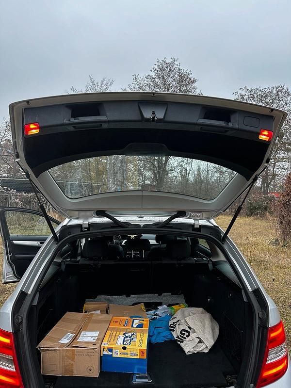 Gebraucht Mercedes C350 265 PS (194 kW) 2012 Silber Kombi