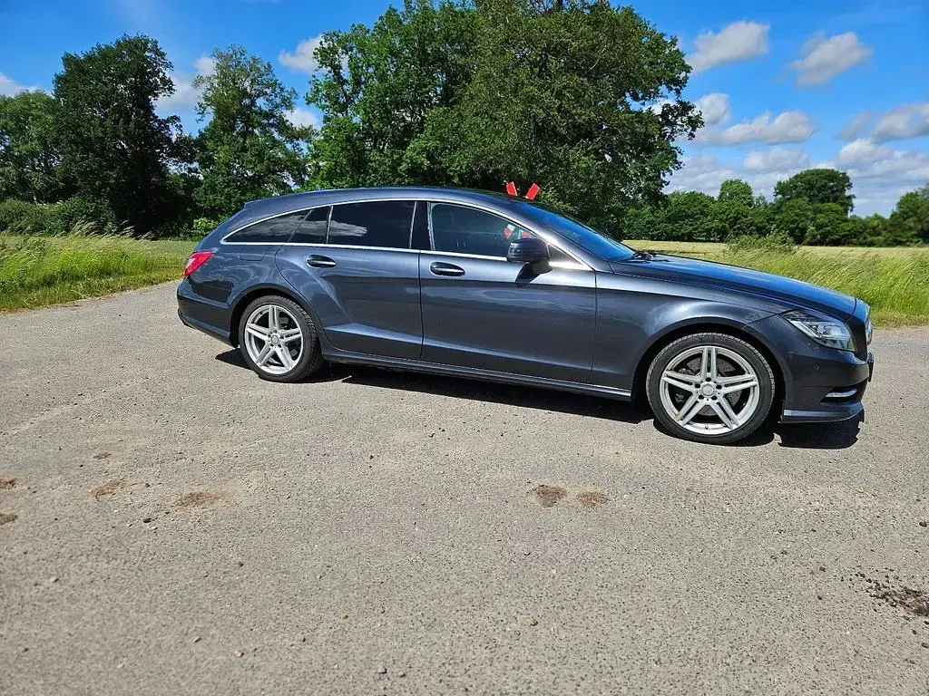 Gebraucht Mercedes CLS350 Shooting Brake 265 PS (194 kW) 2014 Grau Kombi