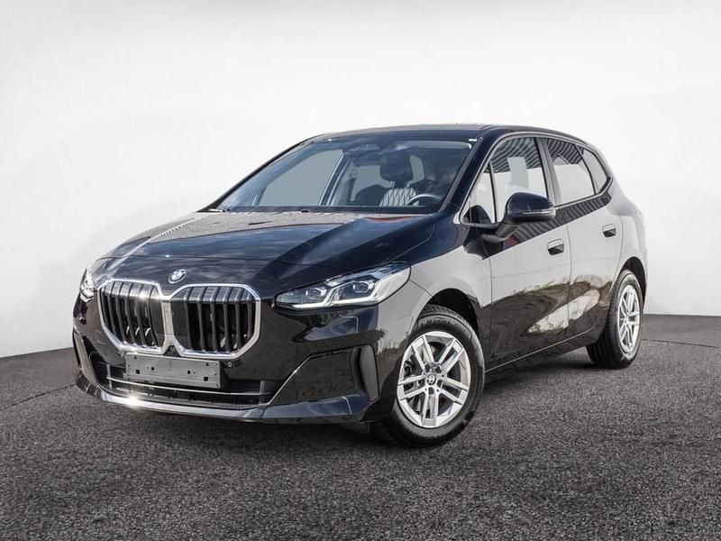 Schwarz Gebraucht 2022 BMW 218 Active Tourer Performance Van / Kleinbus | 22.950 € (Fairer Preis) - Bild 1/4