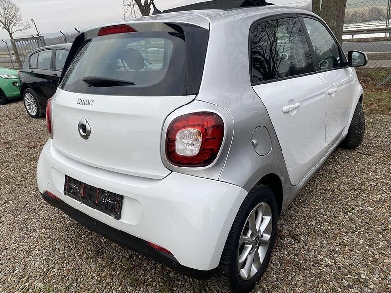 Gebraucht Smart ForFour Basis 71 PS (52 kW) 2015 Weiß Kleinwagen