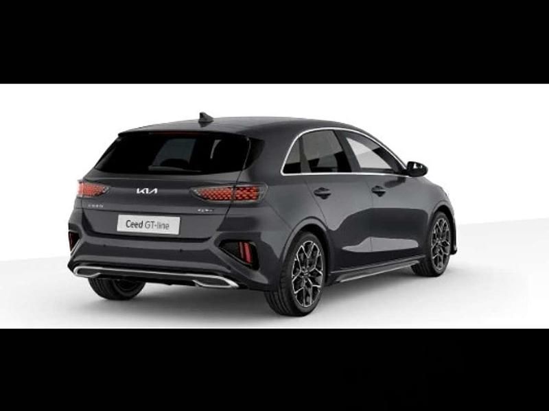 Neu Kia Ceed GT GT-Line 140 PS (102 kW) 2026 Pentametal metallic Limousine