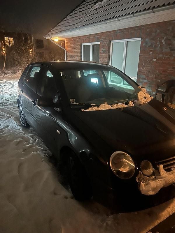 Gebraucht VW Polo 75 PS (55 kW) 2003 Schwarz Kleinwagen