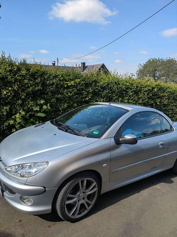 Gebraucht 2004 Peugeot 206 CC Cabrio | 1.000 € (Superpreis) - Bild 1/4