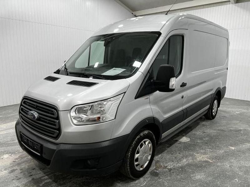 Gebraucht Ford Transit 105 PS (77 kW) 2019 Polarsilber (metallic) Van