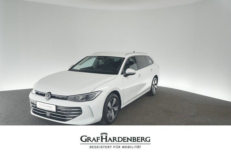 Weiß Gebraucht 2024 VW Passat Business Kombi | 32.810 € (Fairer Preis) - Bild 1/4
