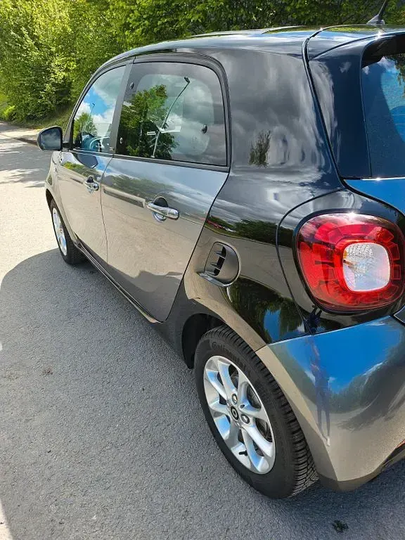 Gebraucht Smart ForFour Prime 71 PS (52 kW) 2016 Grau Kleinwagen