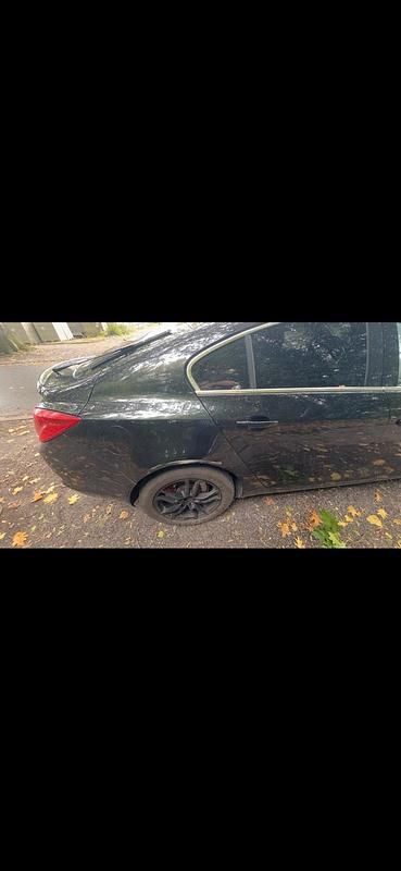 Gebraucht Opel Insignia Innovation 160 PS (117 kW) 2011 Schwarz Limousine