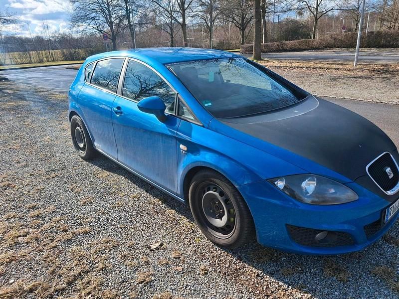 Gebraucht Seat Leon 125 PS (91 kW) 2010 Blau Kleinwagen