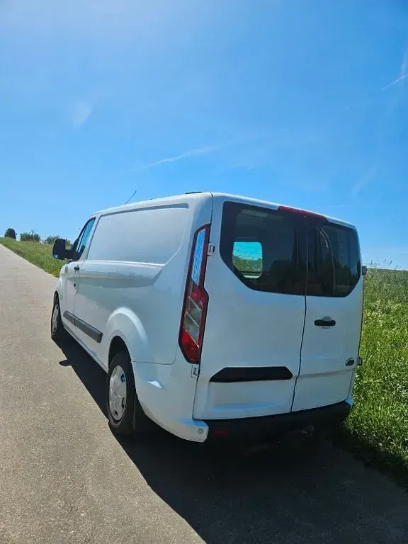 Gebraucht Ford Transit Custom 224 PS (164 kW) 2018 Weiß Van / Kleinbus