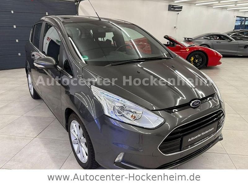 Grau Gebraucht 2017 Ford B-MAX Titanium Van / Kleinbus | 11.000 € (Guter Preis) - Bild 1/4