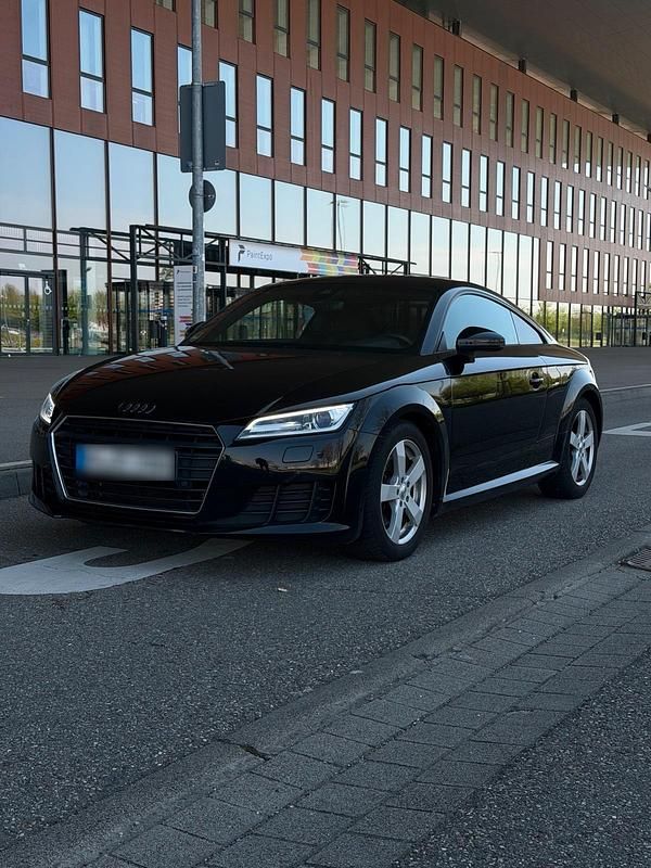 Second-hand Audi TT 230 CP (169 kW) 2015 Negru Coupe