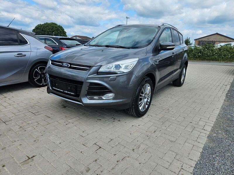 Grau Gebraucht 2013 Ford Kuga Titanium SUV | 8.950 € (Fairer Preis) - Bild 1/4