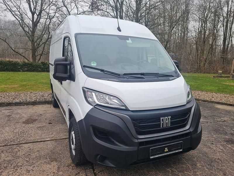 Gebraucht Fiat Ducato 120 PS (88 kW) 2023 Weiß Van