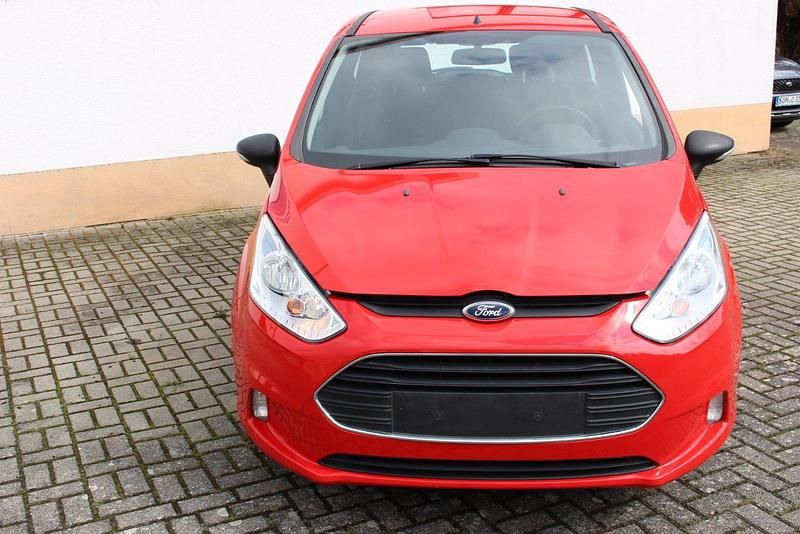 Rot Gebraucht 2014 Ford B-MAX Ambiente Van / Kleinbus | 5.999 € (Fairer Preis) - Bild 1/4