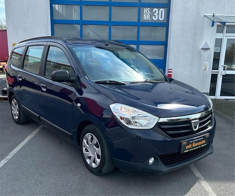 Używany Dacia Lodgy 116 KM (85 kW) 2013 Niebieski Minivan