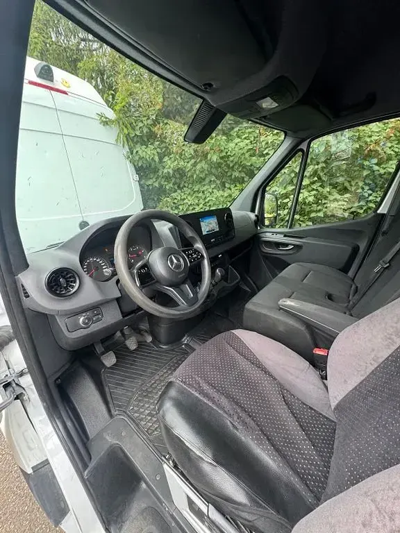 Gebraucht Mercedes Sprinter 163 PS (119 kW) 2019 Weiß Van