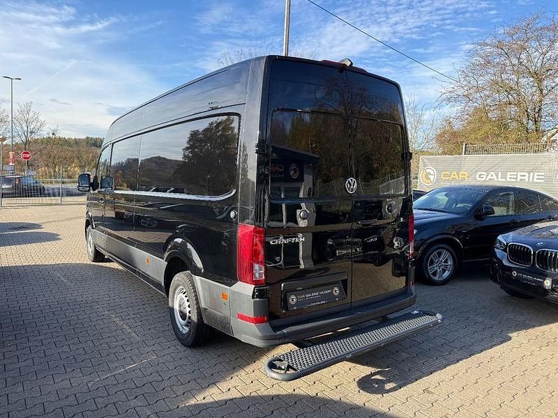 Gebraucht VW Crafter 177 PS (130 kW) 2023 Schwarz Van