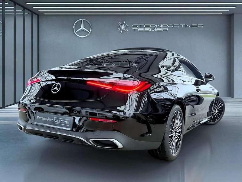 Gebraucht Mercedes CLE220 AMG 197 PS (144 kW) 2024 Schwarz Coupé