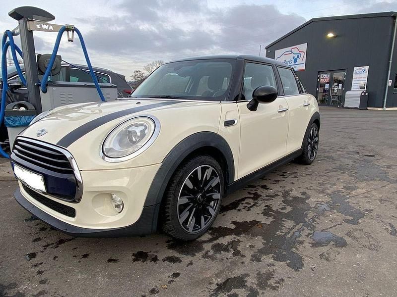 Gebraucht Mini Cooper D 116 PS (85 kW) 2017 Beige Kleinwagen