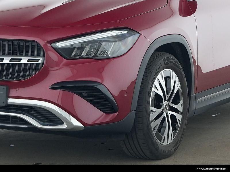 Gebraucht Mercedes GLA200 Progressive 163 PS (119 kW) 2024 Manufaktur lack manufaktur pat SUV