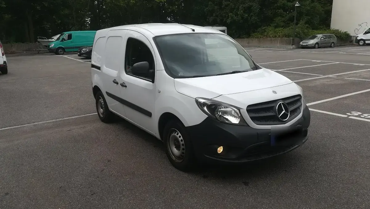 Gebraucht Mercedes Citan 108 80 PS (58 kW) 2020 Weiß Van / Kleinbus