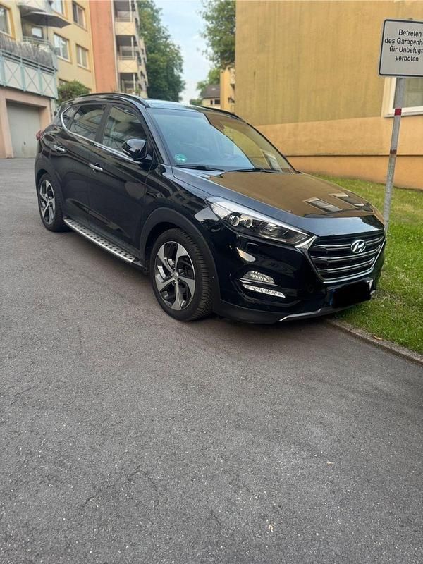 Schwarz Gebraucht 2016 Hyundai Tucson SUV | 16.500 € (Guter Preis) - Bild 1/4