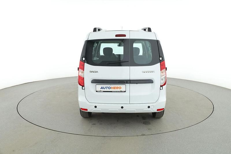 Gebraucht Dacia Dokker Lauréate 115 PS (84 kW) 2017 Weiß Van / Kleinbus