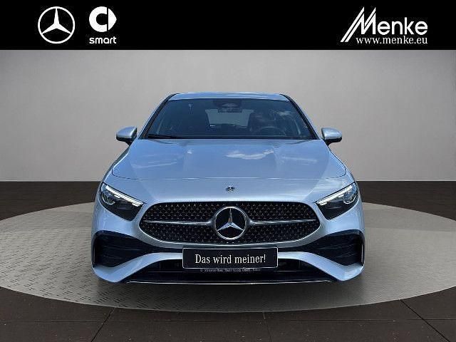 Gebraucht Mercedes A200 AMG 150 PS (110 kW) 2023 Silber Limousine