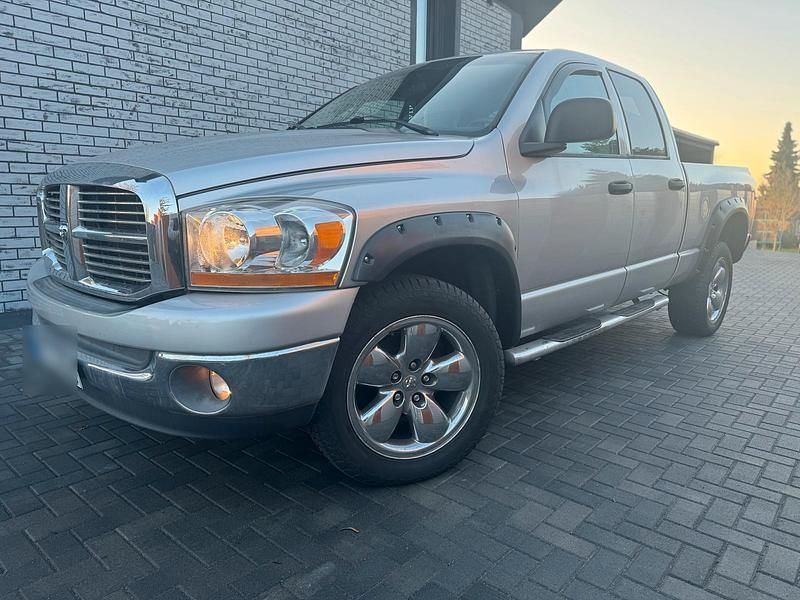 Silber Gebraucht 2006 Dodge Ram Abholung | 12.990 € (Superpreis) - Bild 1/4