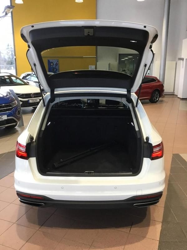 Gebraucht Audi A4 204 PS (150 kW) 2022 Weiß Kombi