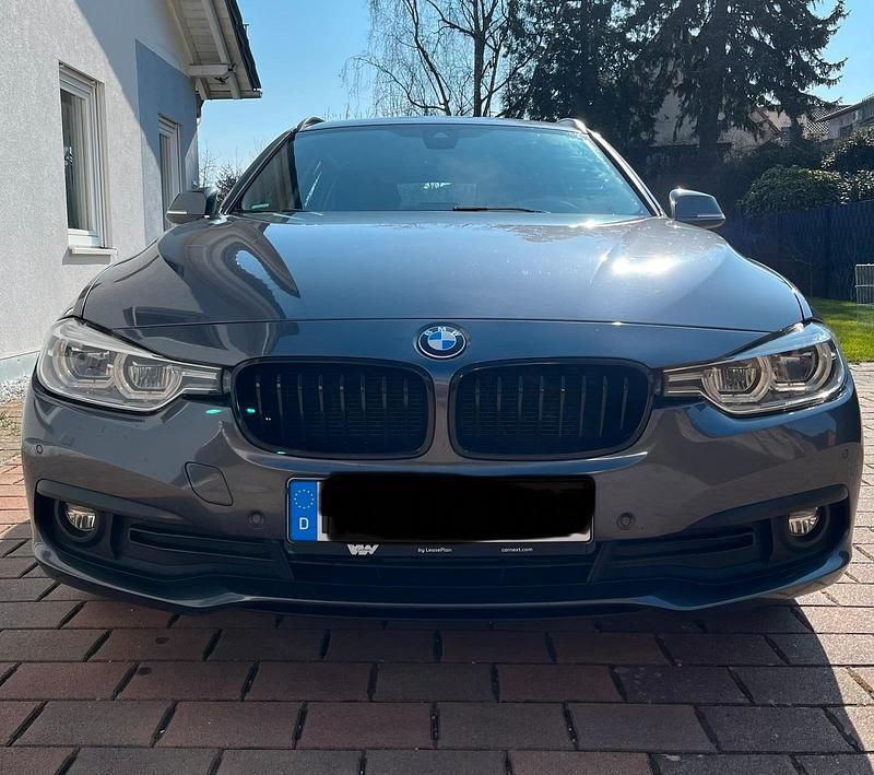 Gebraucht BMW 320 Efficient Dynamics 190 PS (139 kW) 2017 Grau Kombi