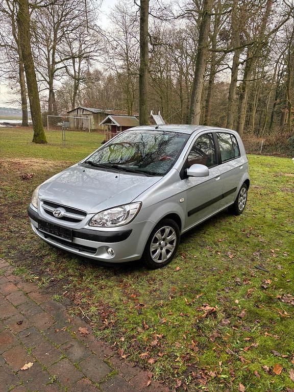 Gebraucht Hyundai Getz 97 PS (71 kW) 2007 Silber Kleinwagen