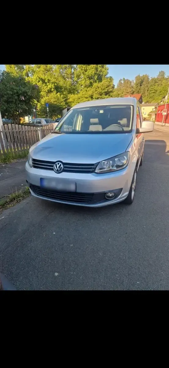 Gebraucht VW Caddy 102 PS (75 kW) 2010 Silber Van / Kleinbus