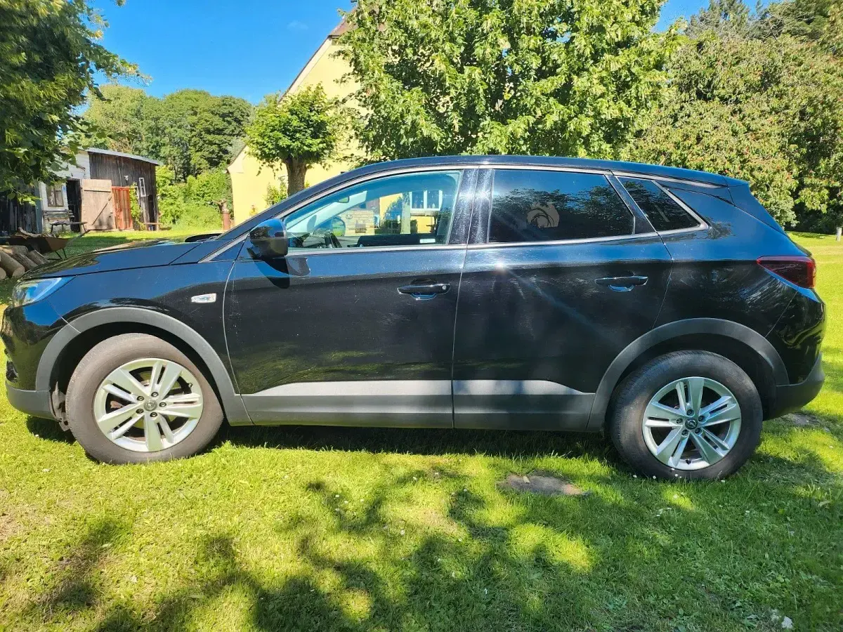 Gebraucht Opel Grandland X Innovation 131 PS (96 kW) 2017 SUV