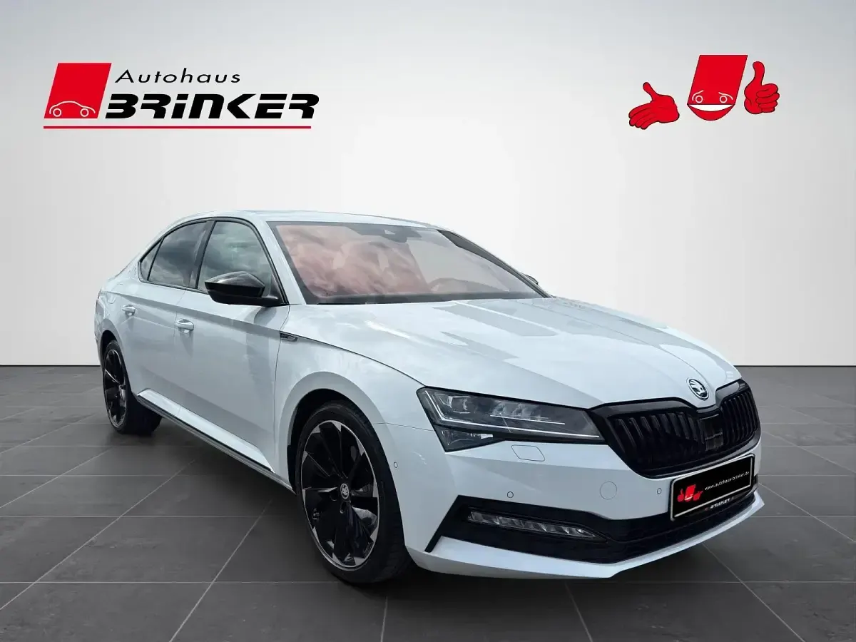 Second-hand Skoda Superb SportLine 190 CP (139 kW) 2022