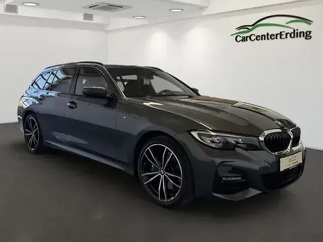 Gebraucht BMW 330e M Sport 292 PS (214 kW) 2021 Grau Limousine