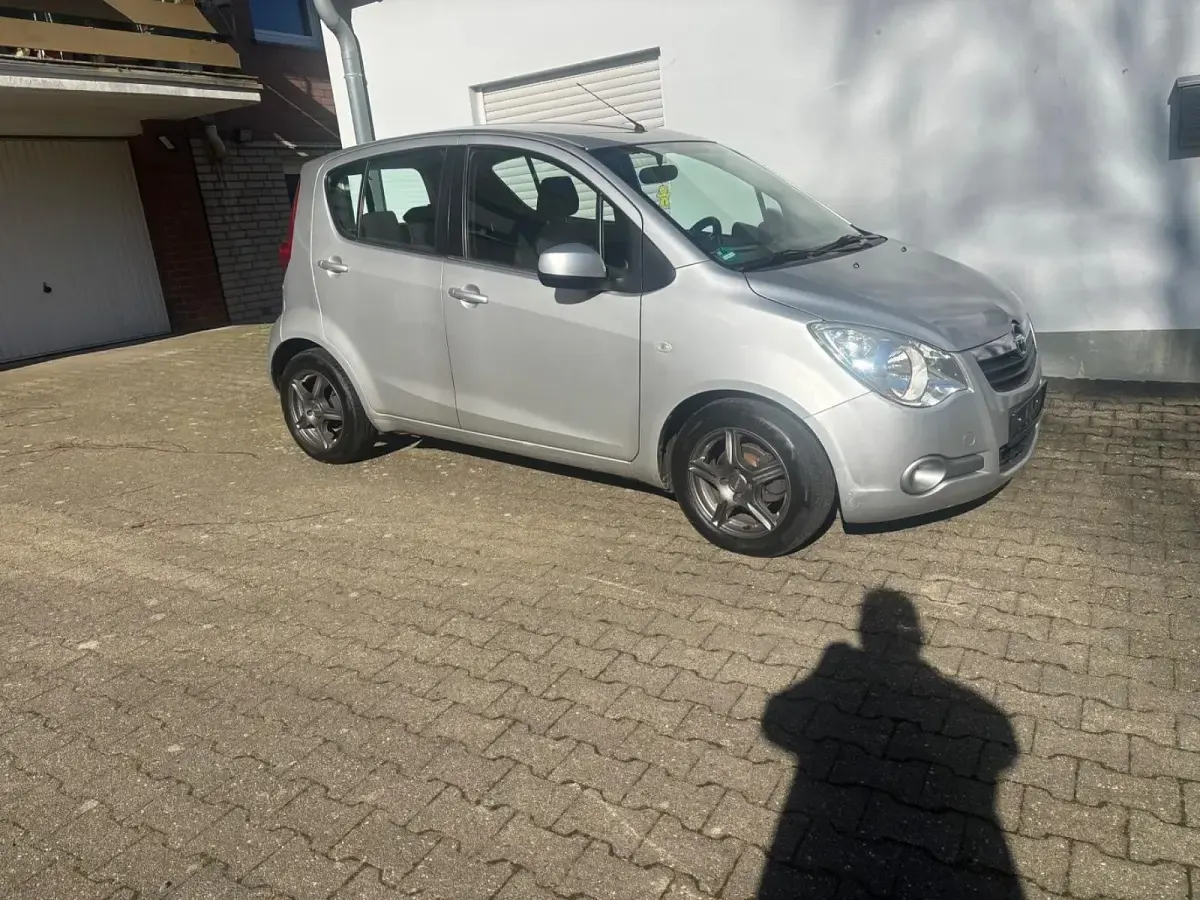 Second-hand Opel Agila 87 CP (63 kW) 2009 Gri Hatchback