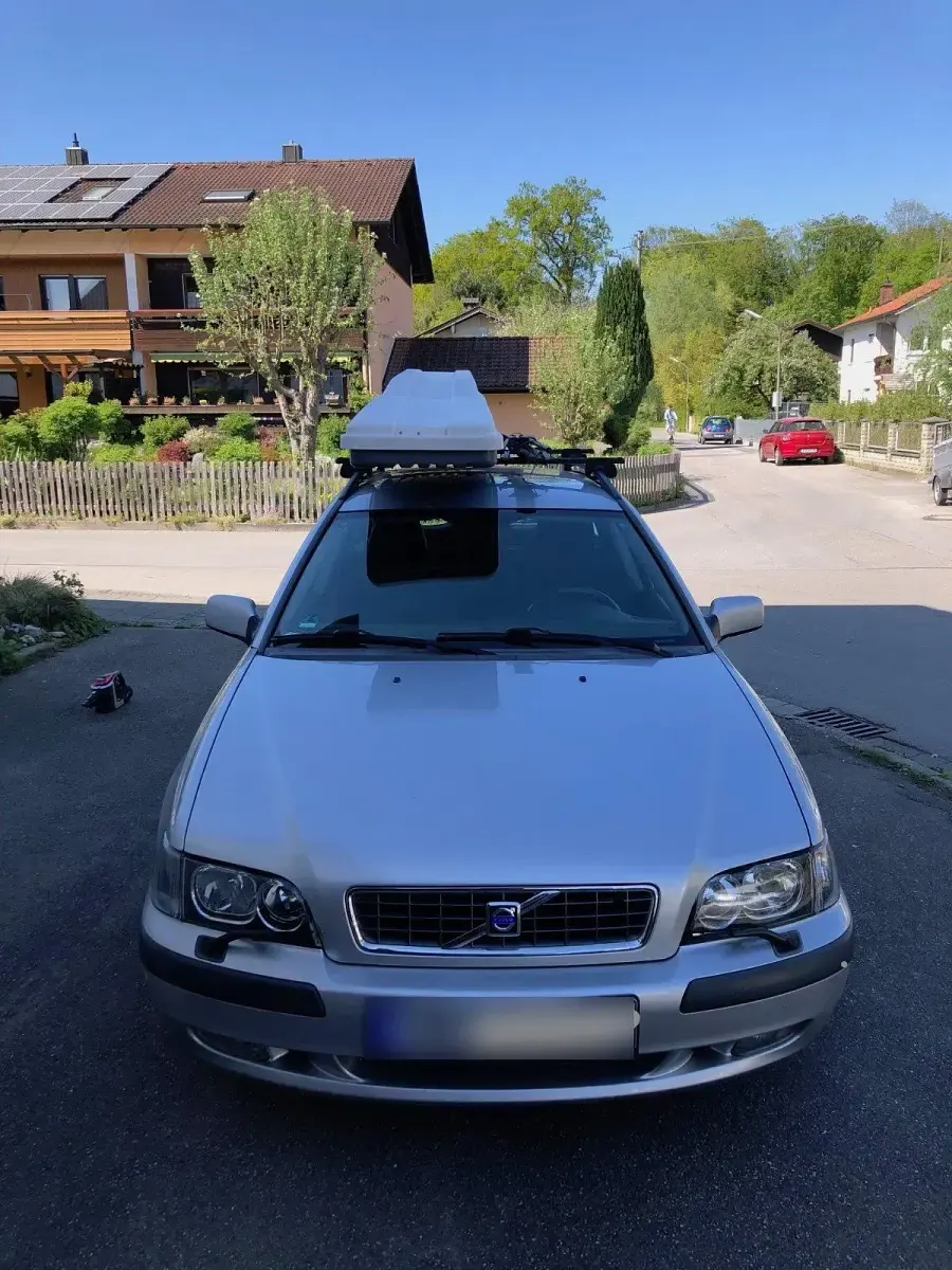 Gebraucht Volvo V40 122 PS (89 kW) 2004 Silber Kombi