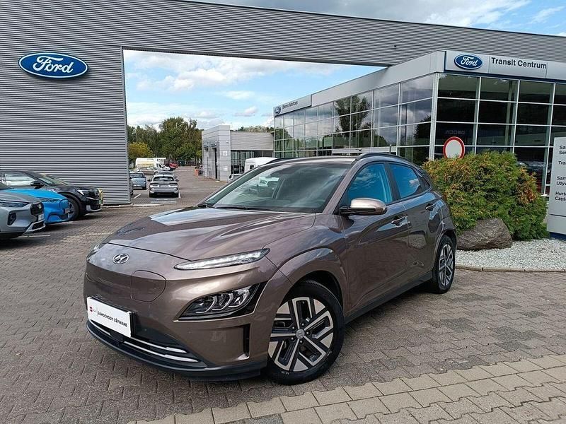Braun Gebraucht 2022 Hyundai Kona SUV | 29.720 € - Bild 1/4