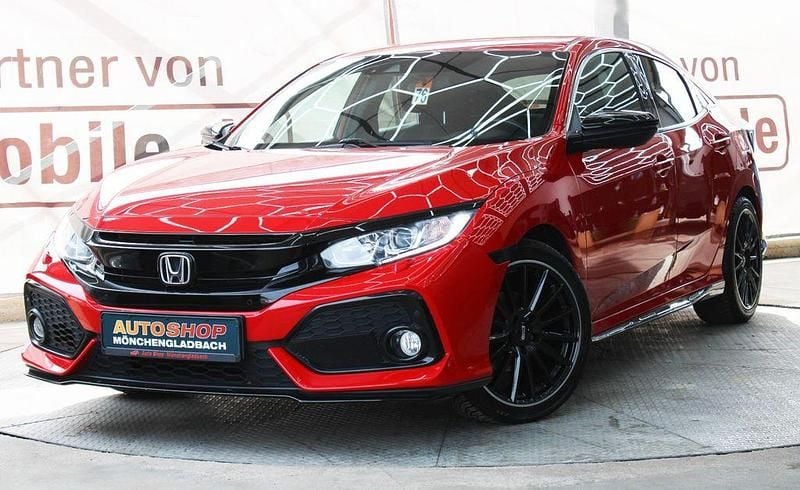 Gebraucht Honda Civic 129 PS (94 kW) 2017 Rot Limousine