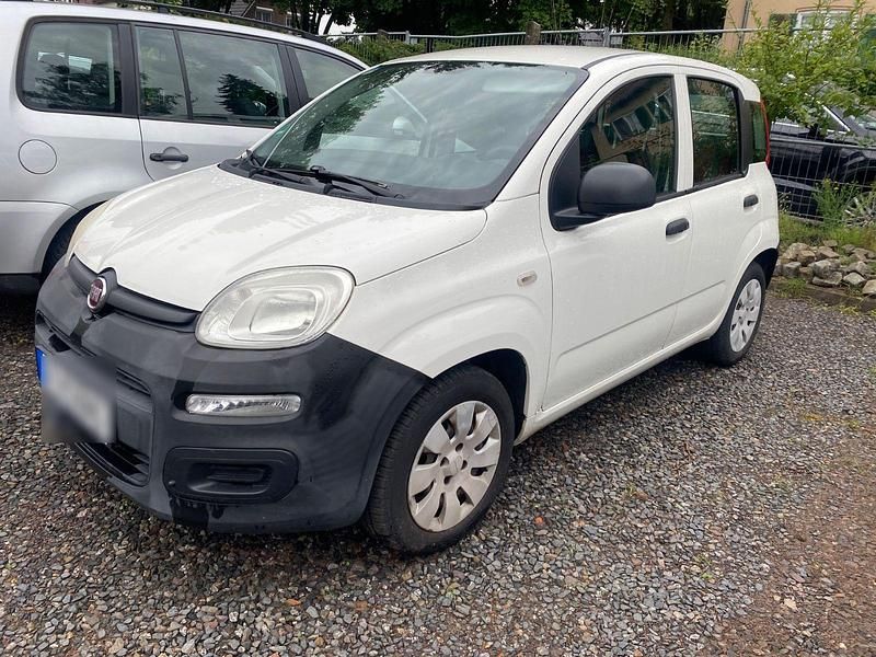 Weiß Gebraucht 2013 Fiat Panda Kleinwagen | 2.500 € (Superpreis) - Bild 1/4